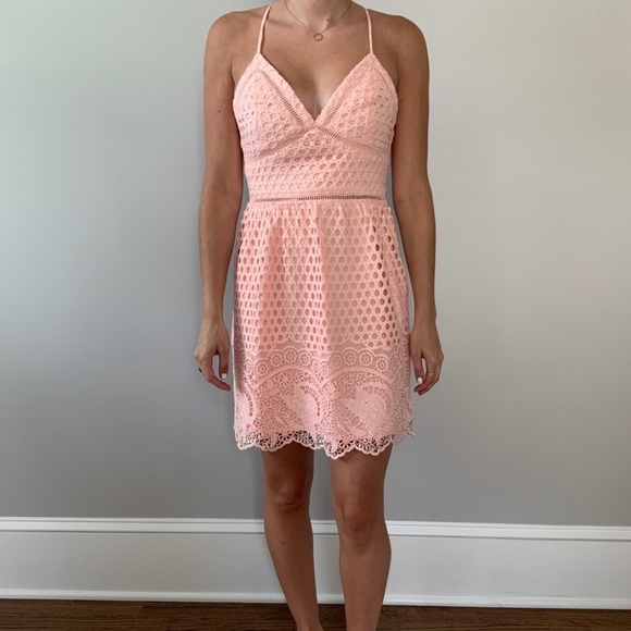 Abercrombie & Fitch Dresses & Skirts - Abercrombie Peach Lace Dress